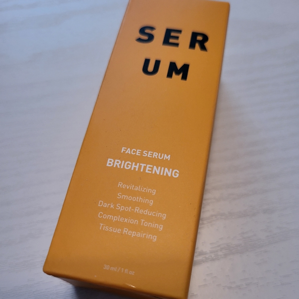 Serum new in box never opened vitamin c